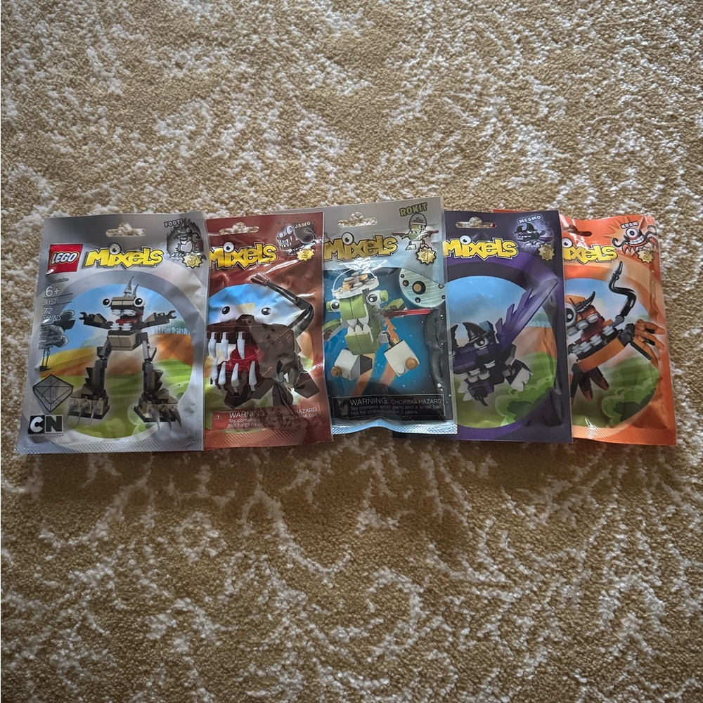 5 LEGO Mixels, Unopened / New / Sealed / Rare / Collectibles